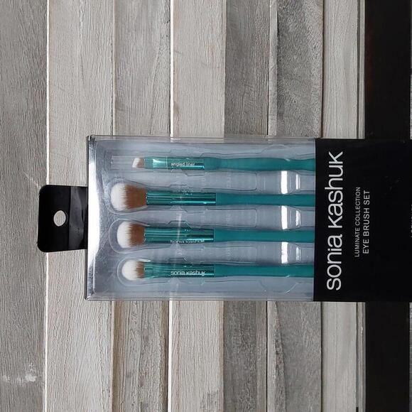 Sonia Kashuk Ultimate Collection Eye Brush Set - 4 Brushes - Picture 1 of 4